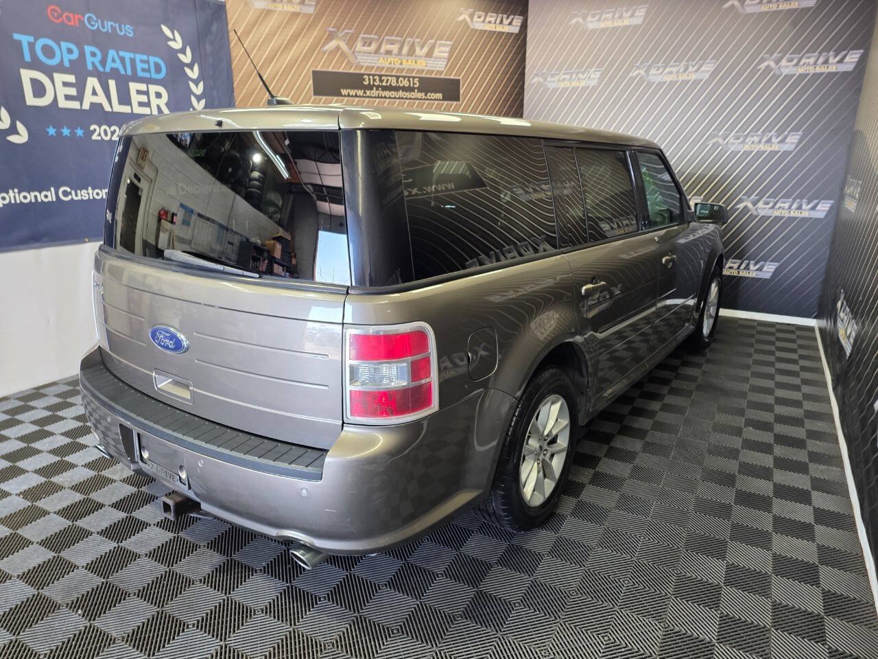 Used 2014 Ford Flex SE FWD image 16