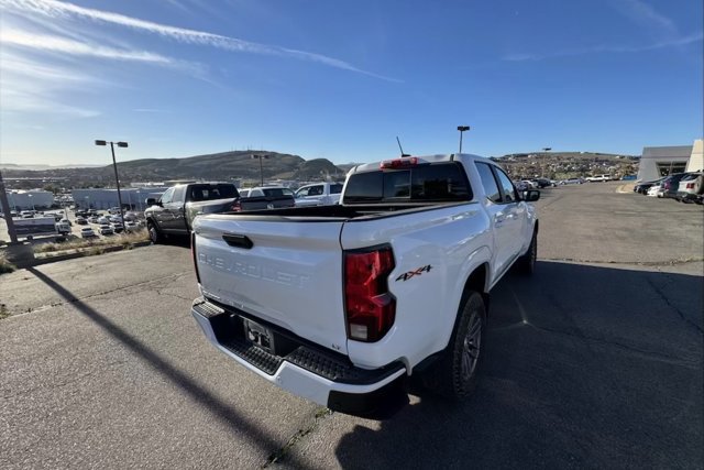 Used 2023 Chevrolet Colorado LT w/ LT Convenience Package II image 5