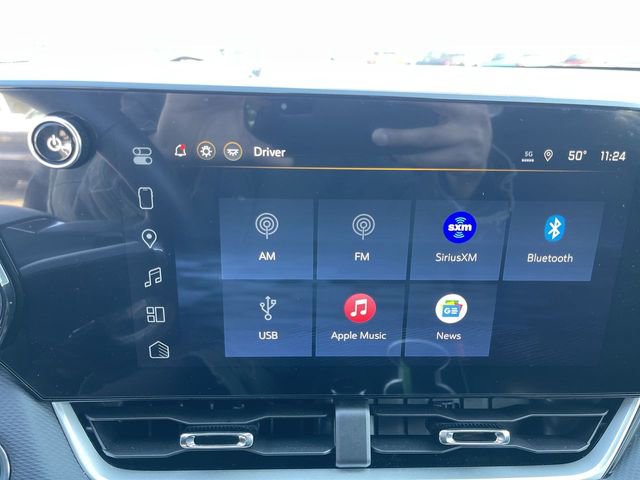 New 2026 Chevrolet Equinox LT w/ Convenience Package II image 16