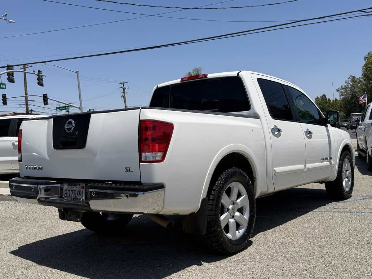Used 2012 Nissan Titan SL RWD image 33