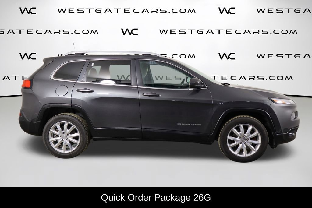 Used 2016 Jeep Cherokee Limited w/ Luxury Group image 2