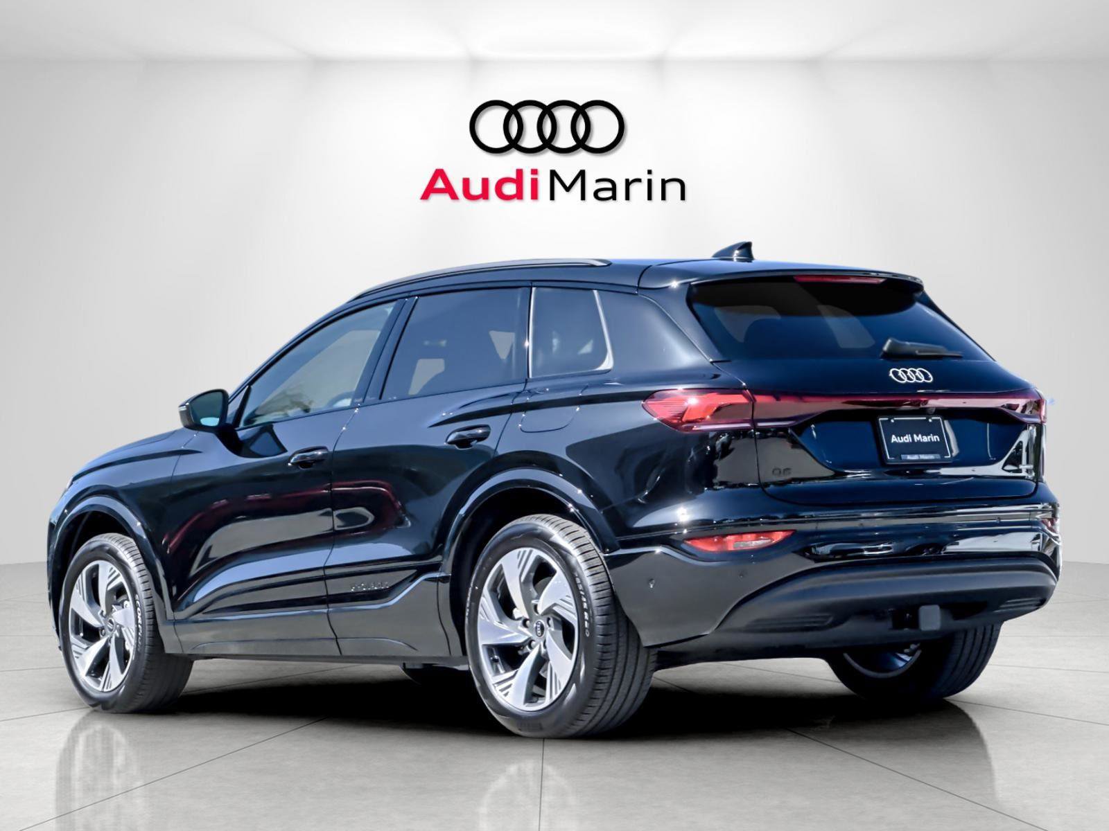 New 2025 Audi Q6 e-tron Premium Plus AWD/4WD image 3