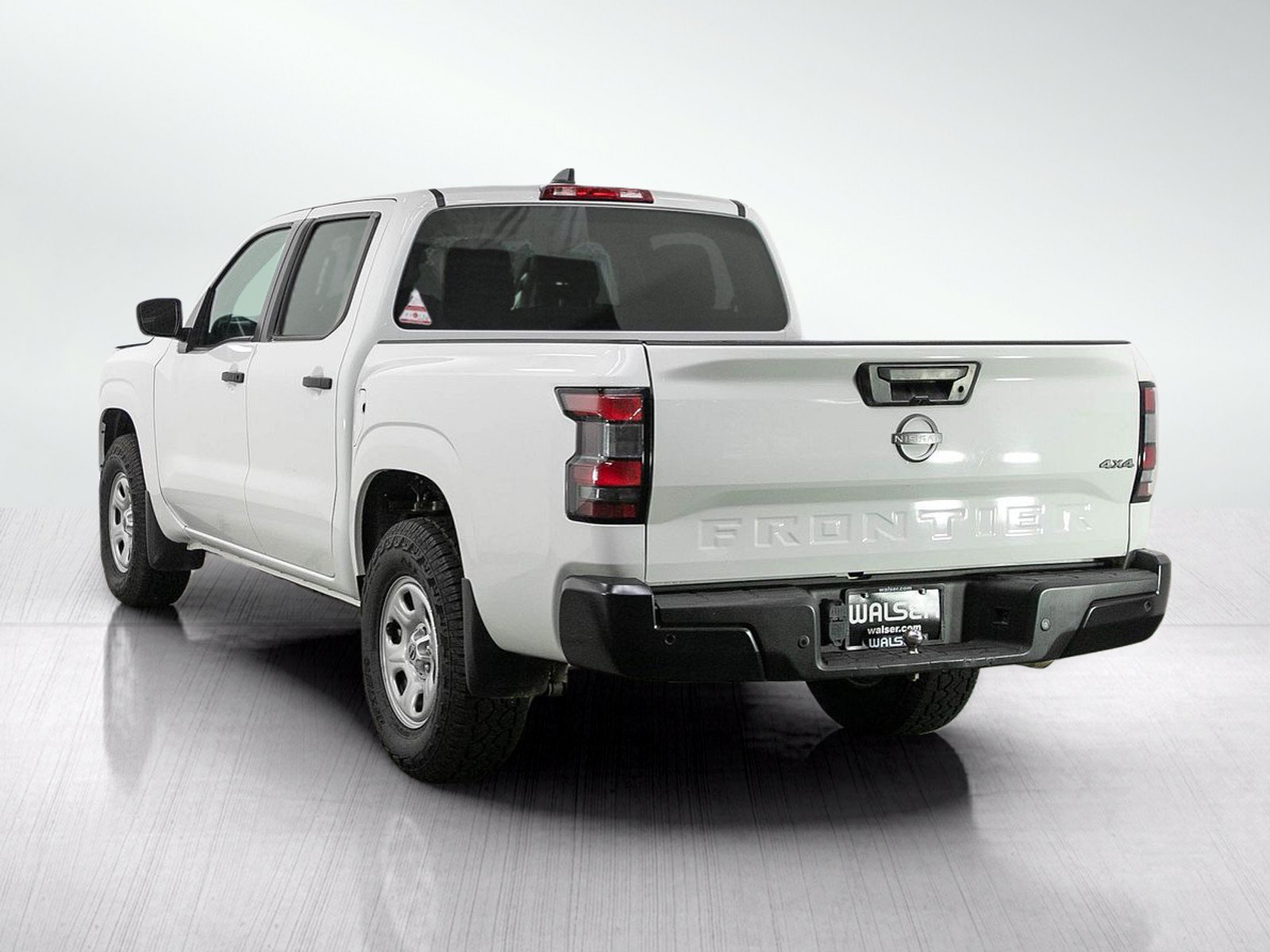 Used 2022 Nissan Frontier S w/ Technology Package AWD/4WD image 3