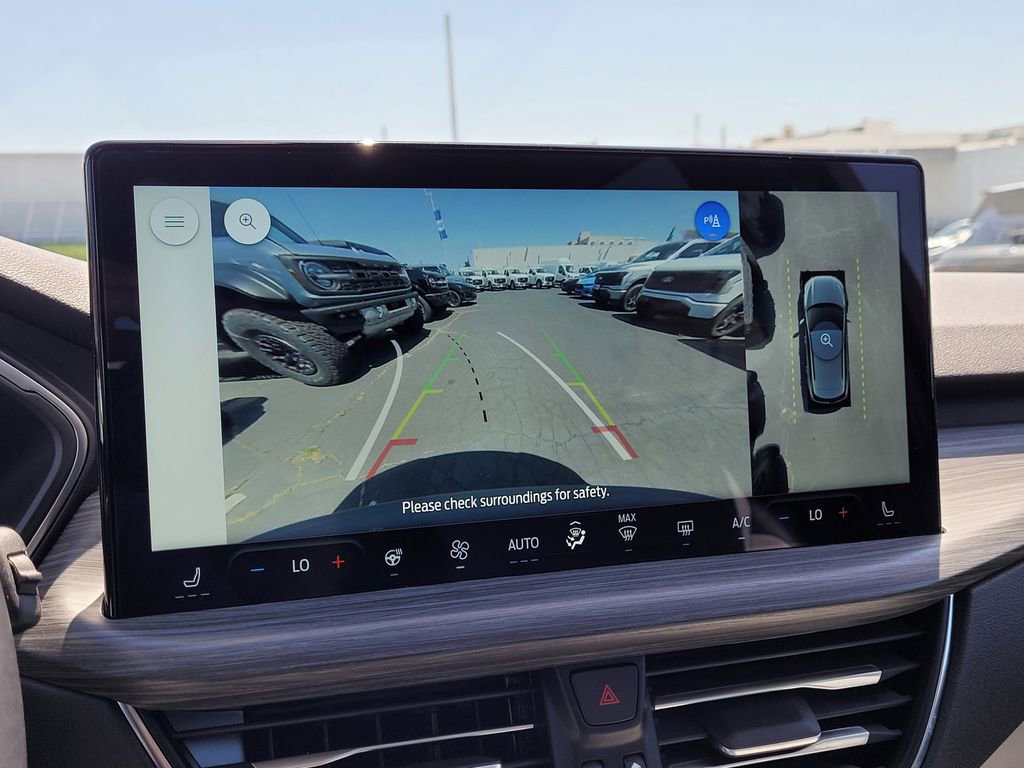 New 2025 Ford Escape SE w/ PHEV Premium Package image 46