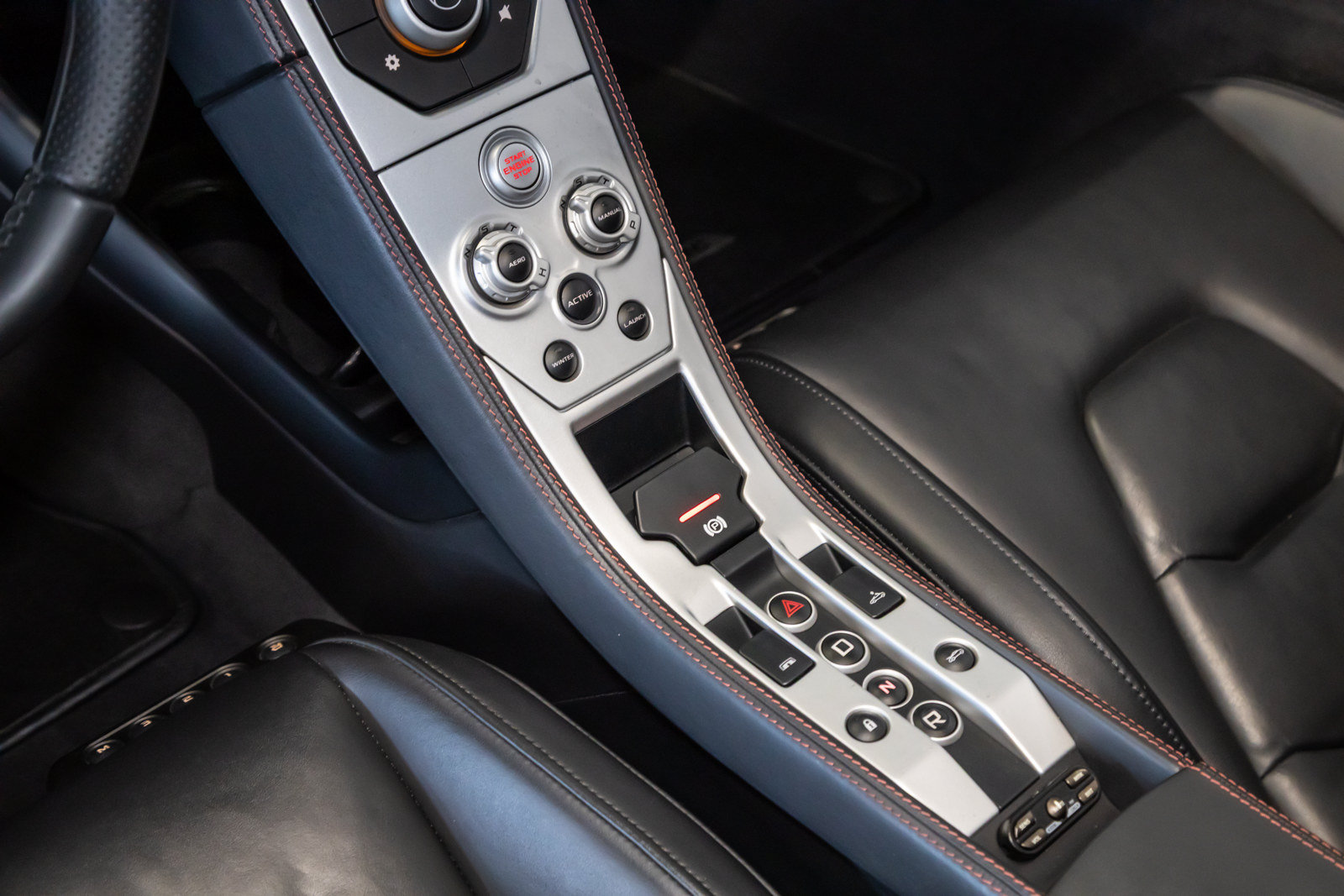 Used 2013 McLaren MP4-12C Spider RWD image 40