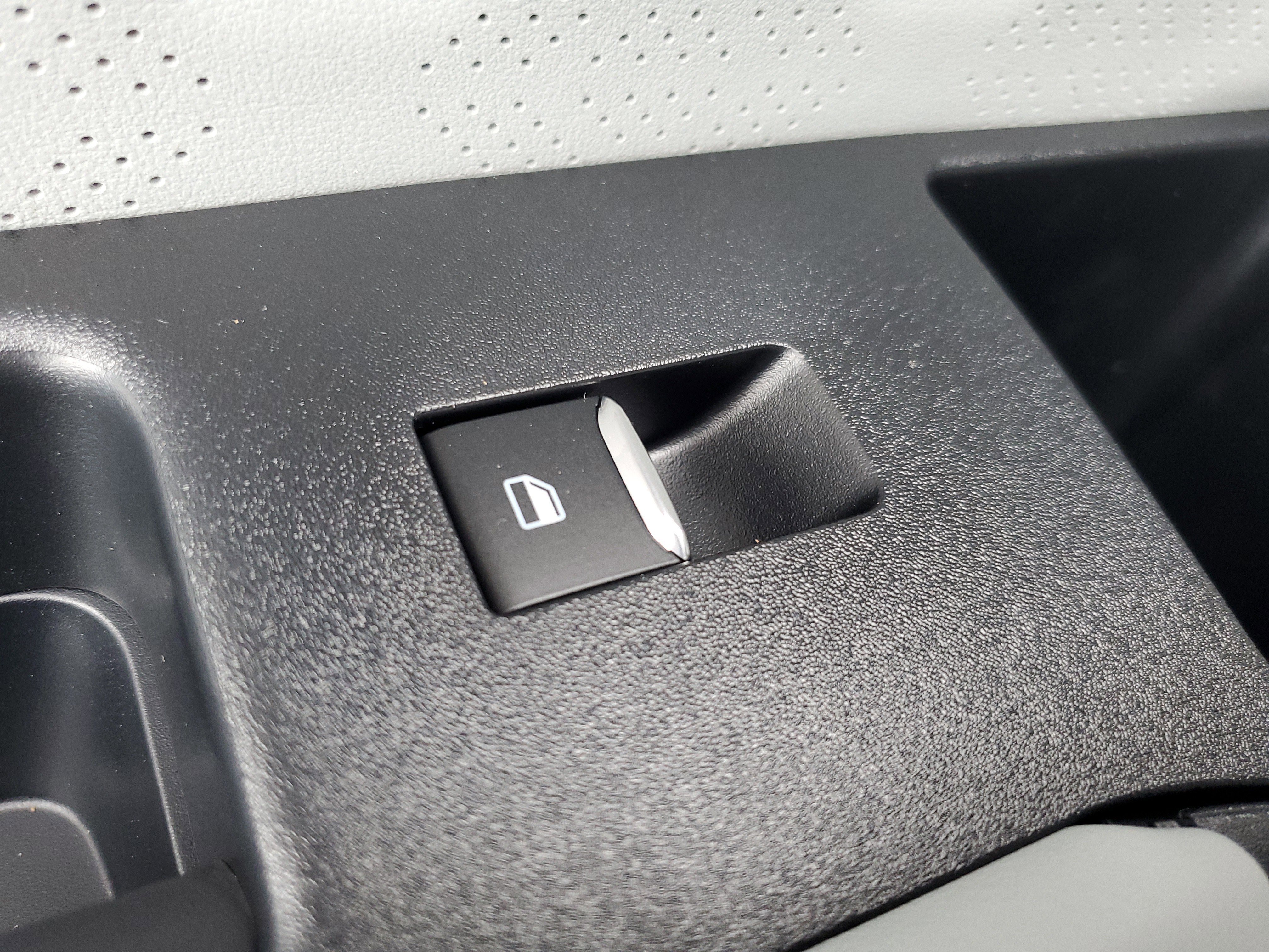 New 2026 Ford Explorer Platinum w/ LUX Leather Package AWD/4WD image 19