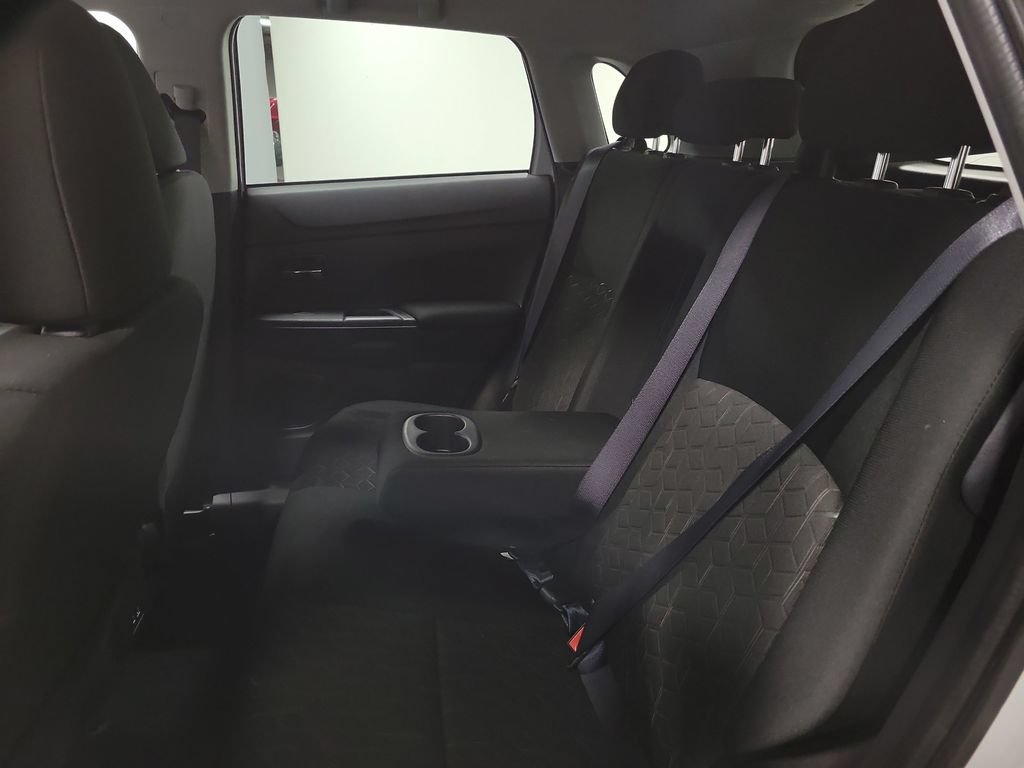 Used 2025 Mitsubishi Outlander Sport LE AWD/4WD image 20