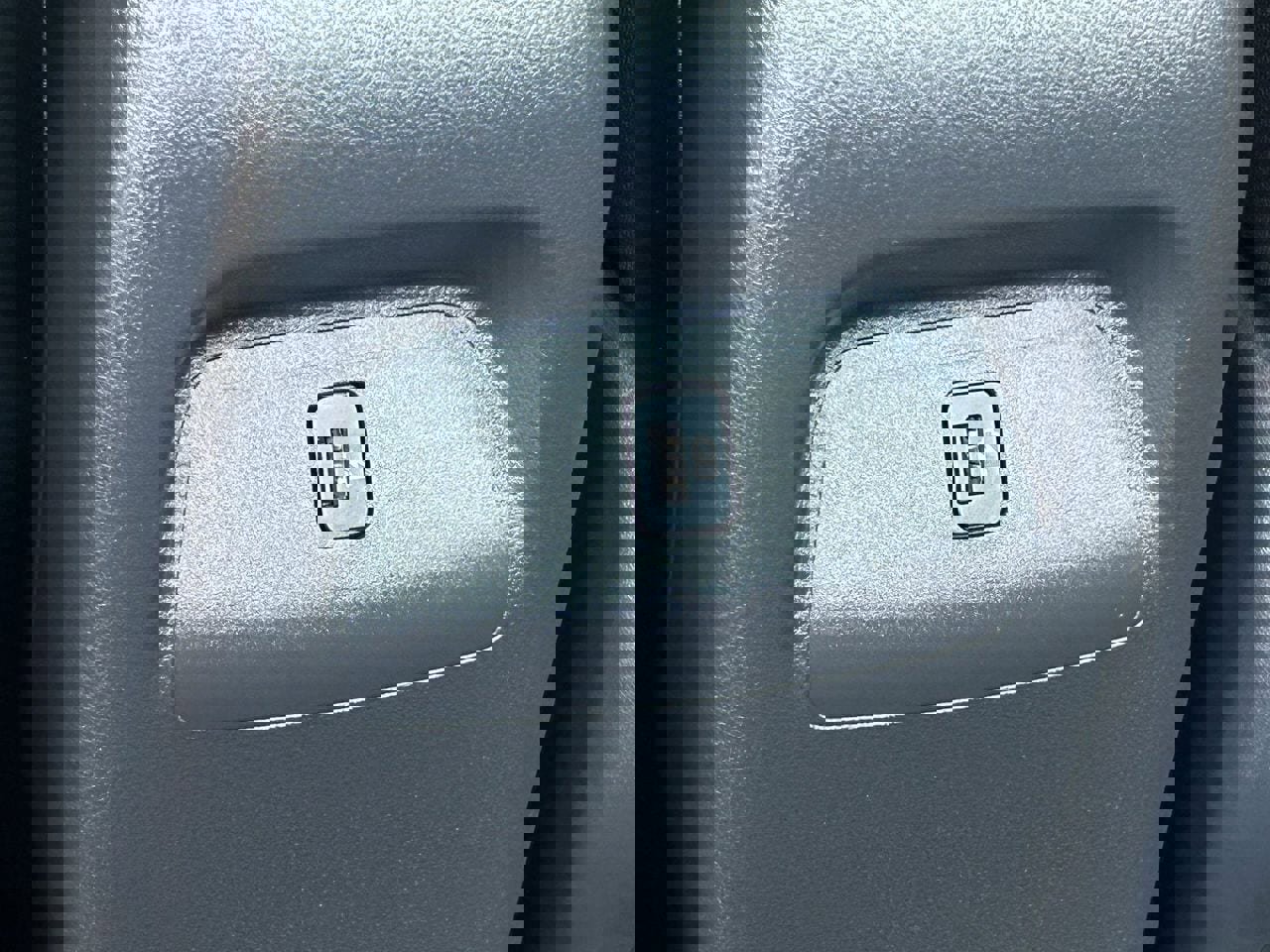 Certified 2025 Nissan Sentra SR image 15