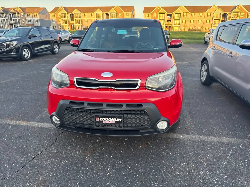 Used 2014 Kia Soul + w/ Primo Package FWD image 3