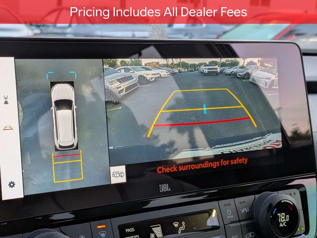 Certified 2024 Toyota Grand Highlander AWD image 24
