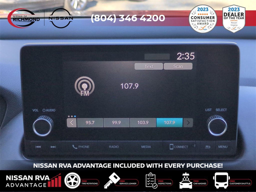 Used 2025 Honda HR-V LX image 19