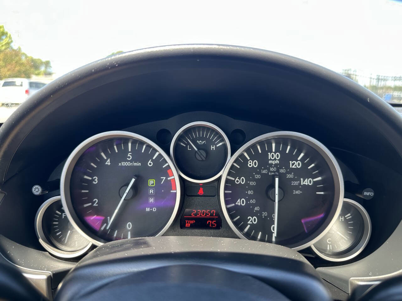 Used 2010 MAZDA MX-5 Miata Grand Touring w/ Premium Pkg RWD image 22