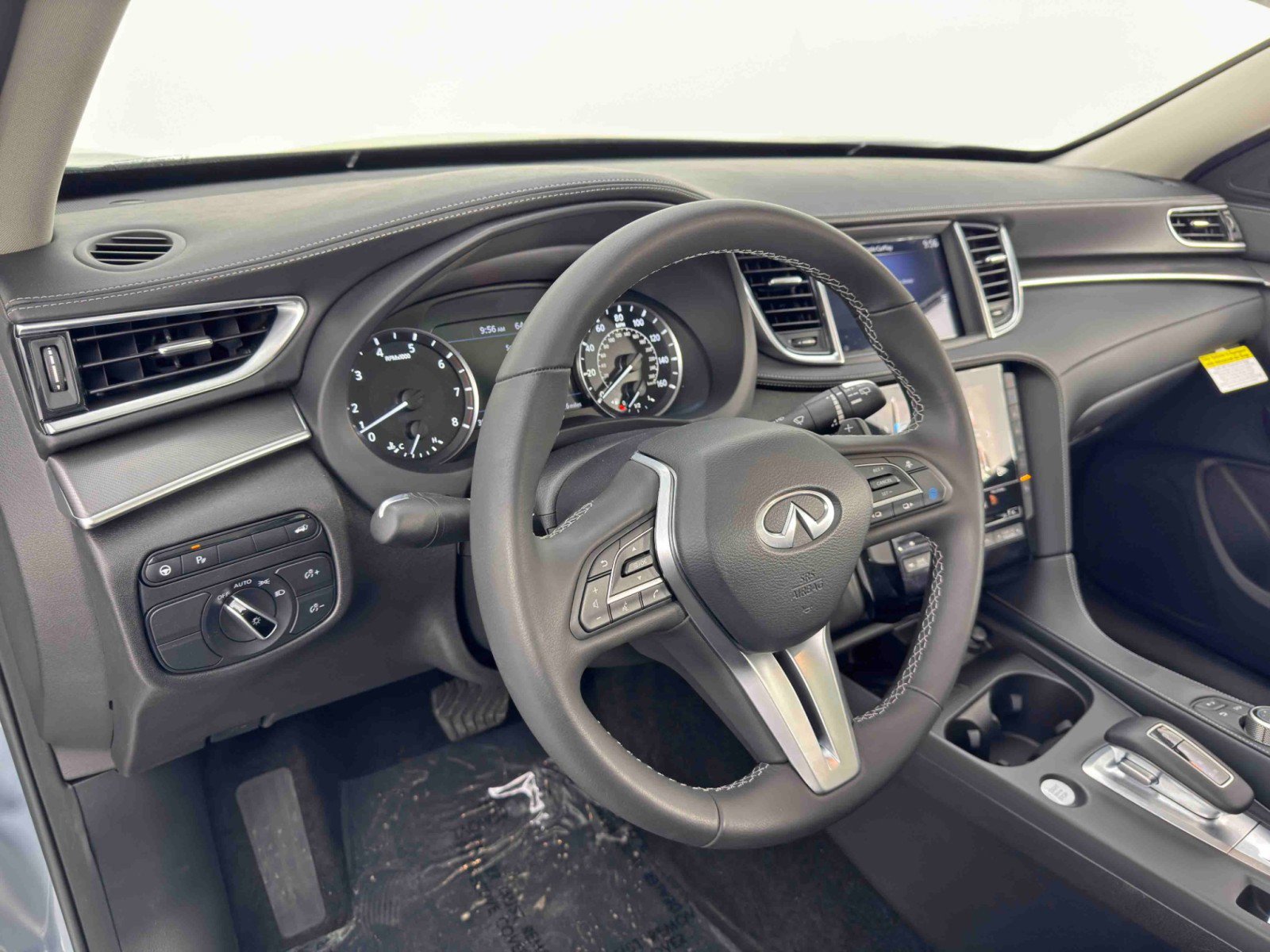 Used 2024 INFINITI QX50 Luxe FWD image 13
