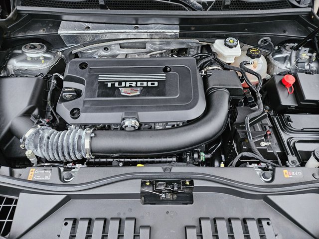 Used 2025 Cadillac XT4 Premium Luxury FWD image 22