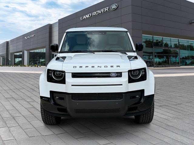 New 2026 Land Rover Defender 110 X-Dynamic SE AWD/4WD image 8