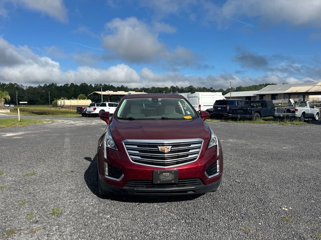 Used 2018 Cadillac XT5 Luxury w/ Driver Awareness Package FWD image 8