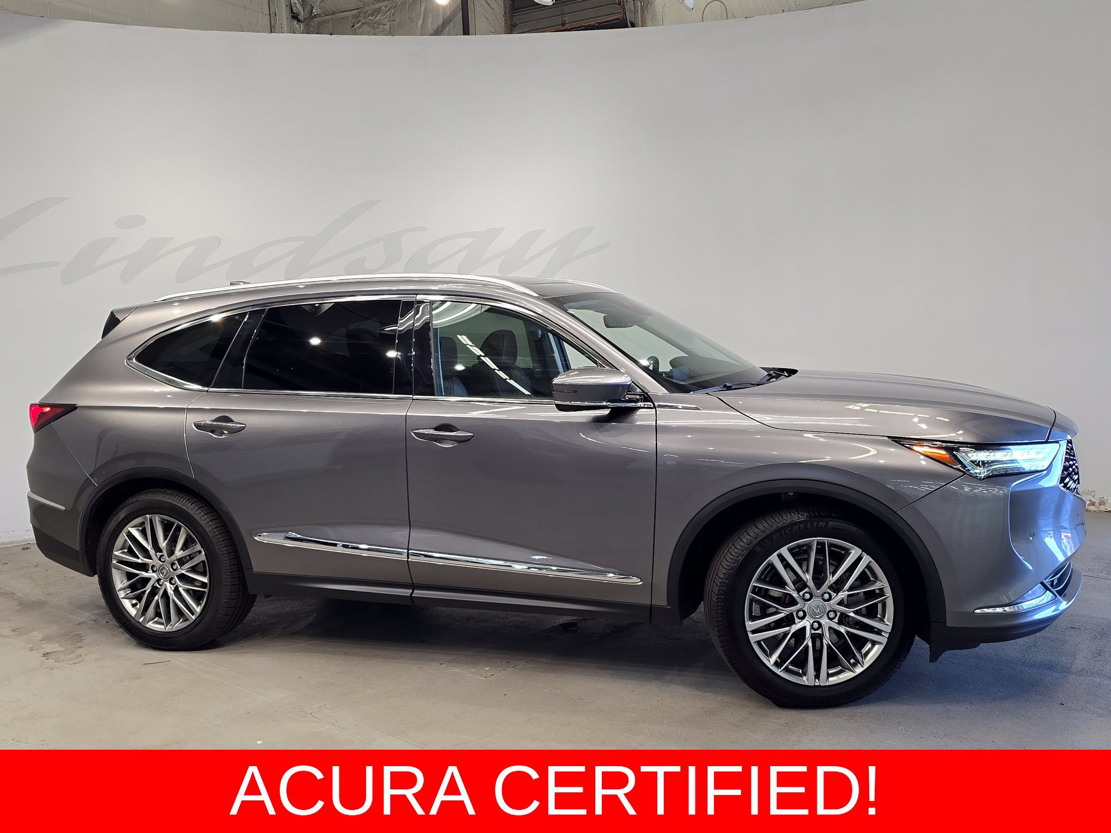 Certified 2023 Acura MDX w/ Advance Package AWD/4WD image 3