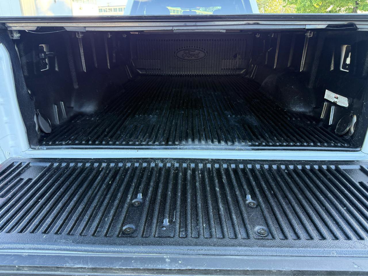 Used 2017 Ford F150 XLT w/ Equipment Group 301A Mid AWD/4WD image 18