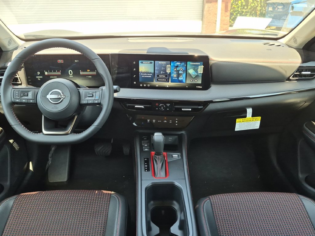 New 2026 Nissan Kicks SR FWD image 25