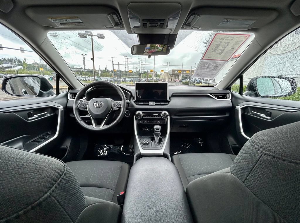 Certified 2025 Toyota RAV4 XLE w/ Convenience Package AWD/4WD image 18