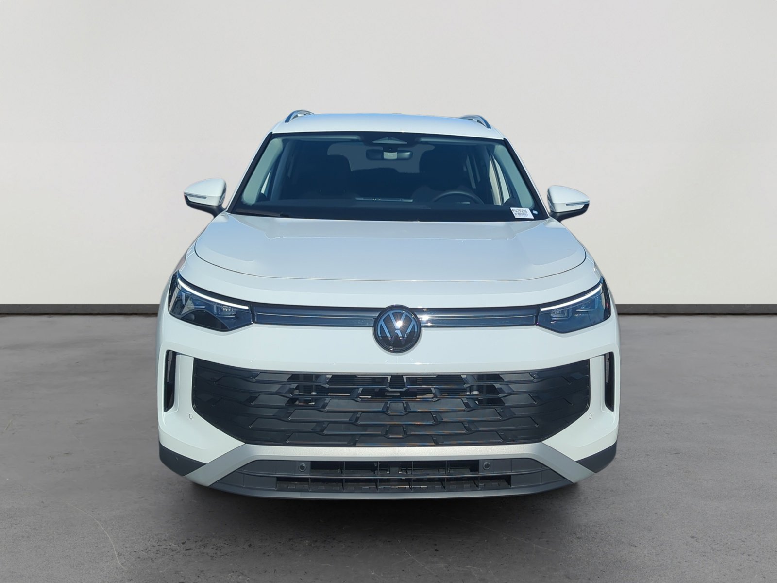 New 2025 Volkswagen Tiguan S image 8