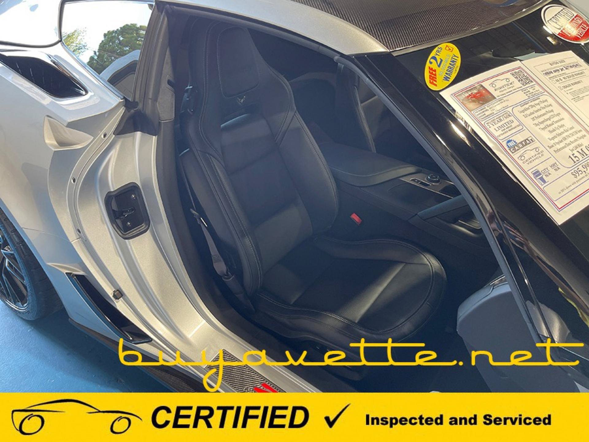 Used 2015 Chevrolet Corvette Z06 w/ 3LZ Preferred Equipment Group RWD image 20