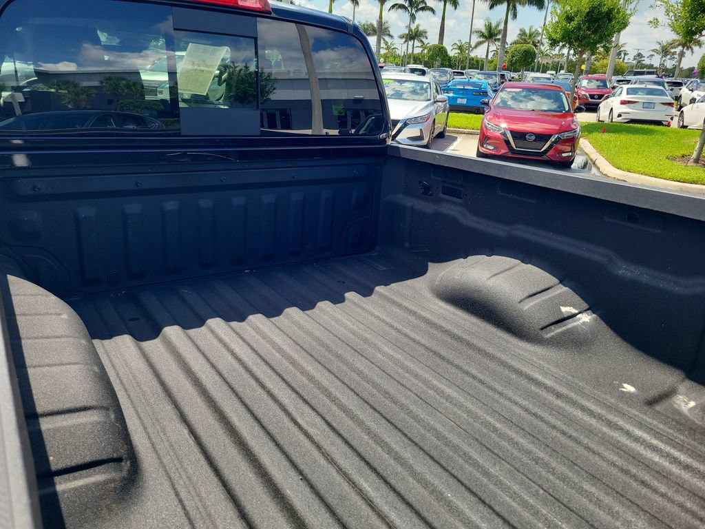 Used 2025 Nissan Frontier S w/ S Utility Package RWD image 9