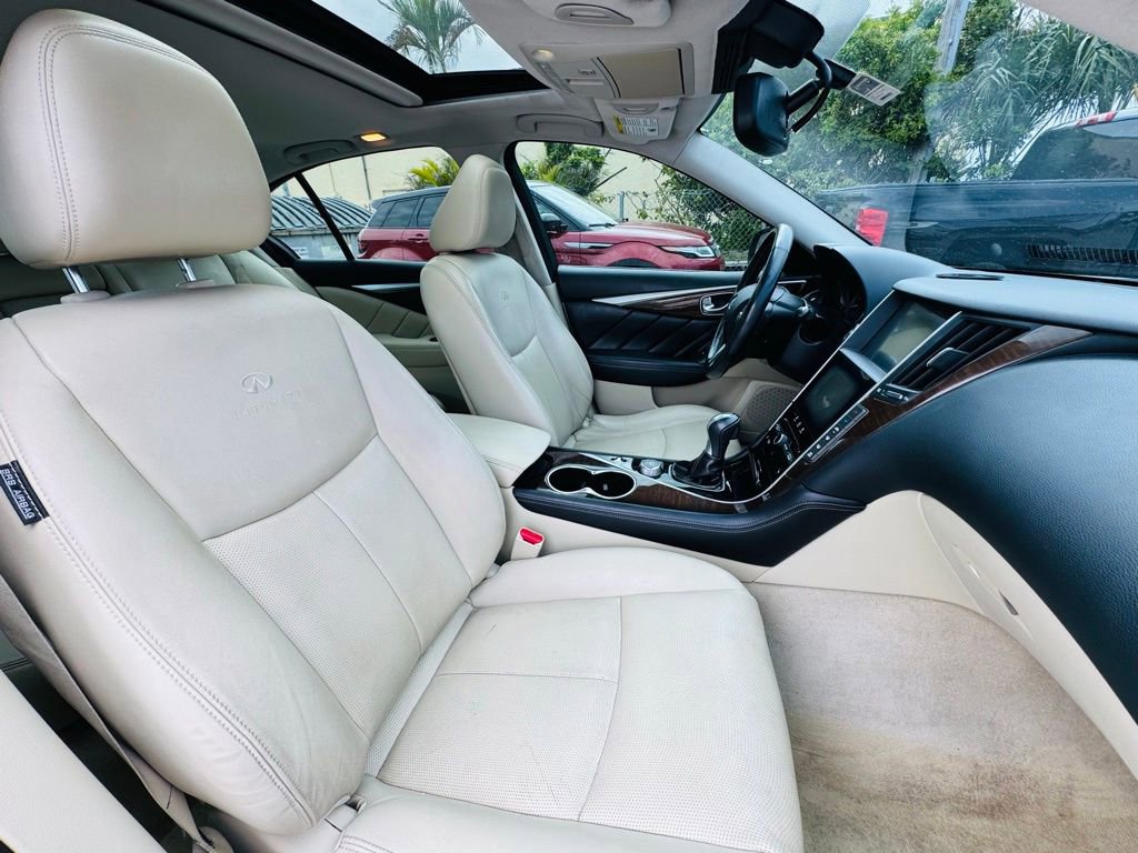 Used 2014 INFINITI Q50 Premium w/ Deluxe Touring Package RWD image 17