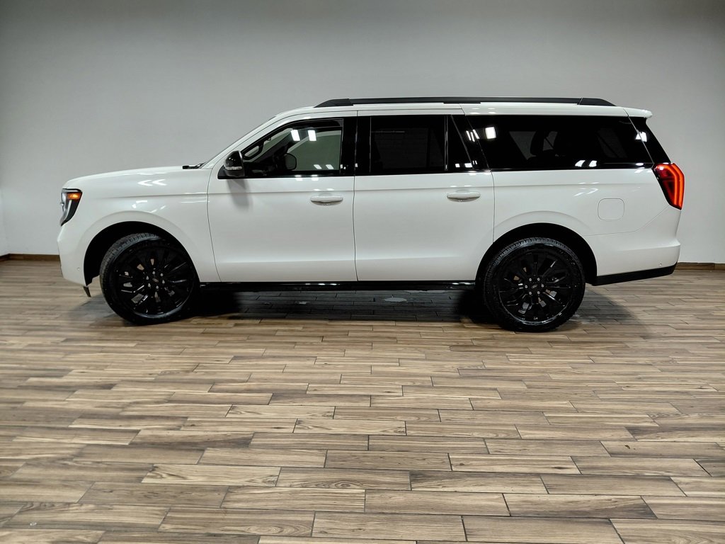 Certified 2025 Ford Expedition Max Platinum w/ Stealth Appearance Package image 23