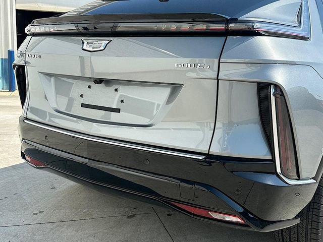 New 2025 Cadillac Lyriq Luxury image 4
