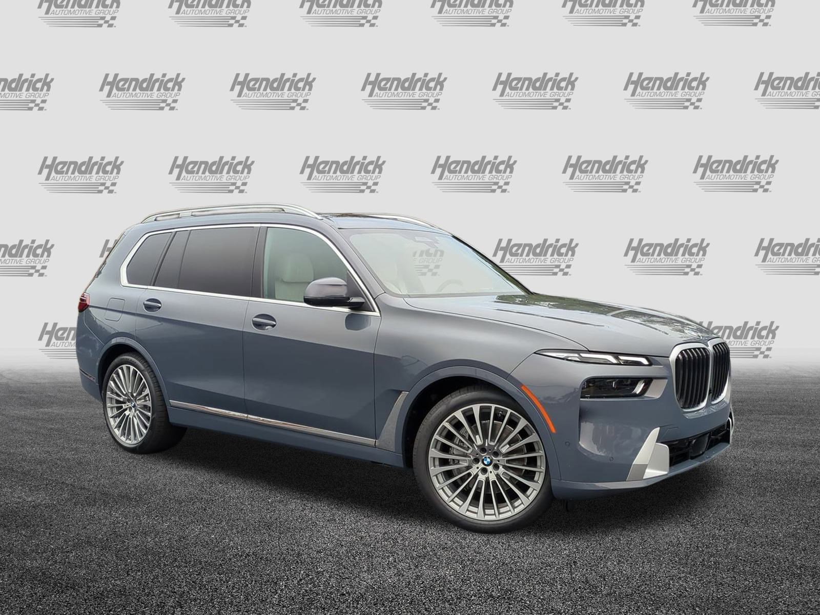 New 2026 BMW X7 xDrive40i w/ Executive Package image 2