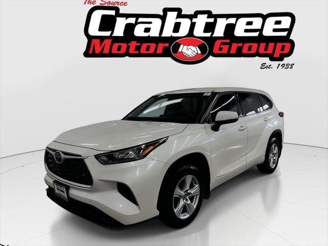 Certified 2020 Toyota Highlander L image 1