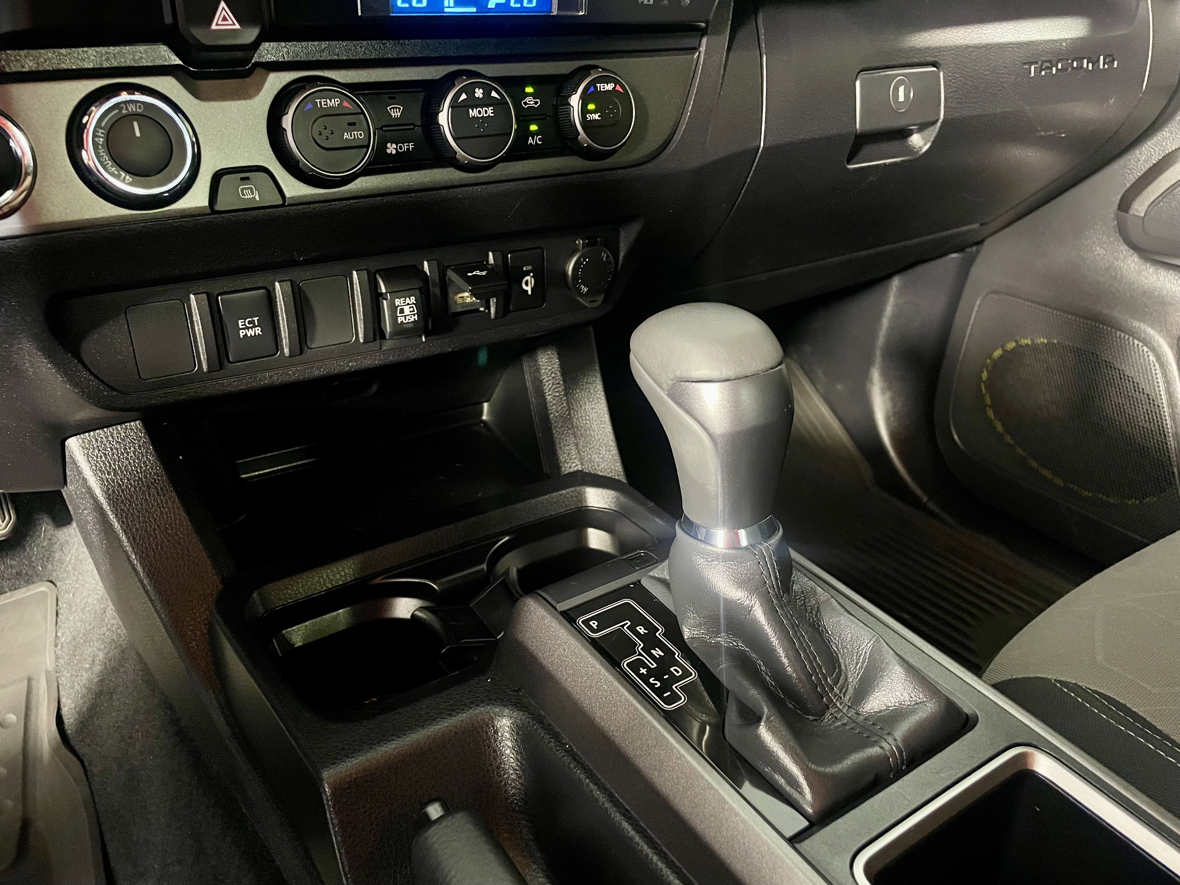 Used 2023 Toyota Tacoma TRD Off-Road AWD/4WD image 20