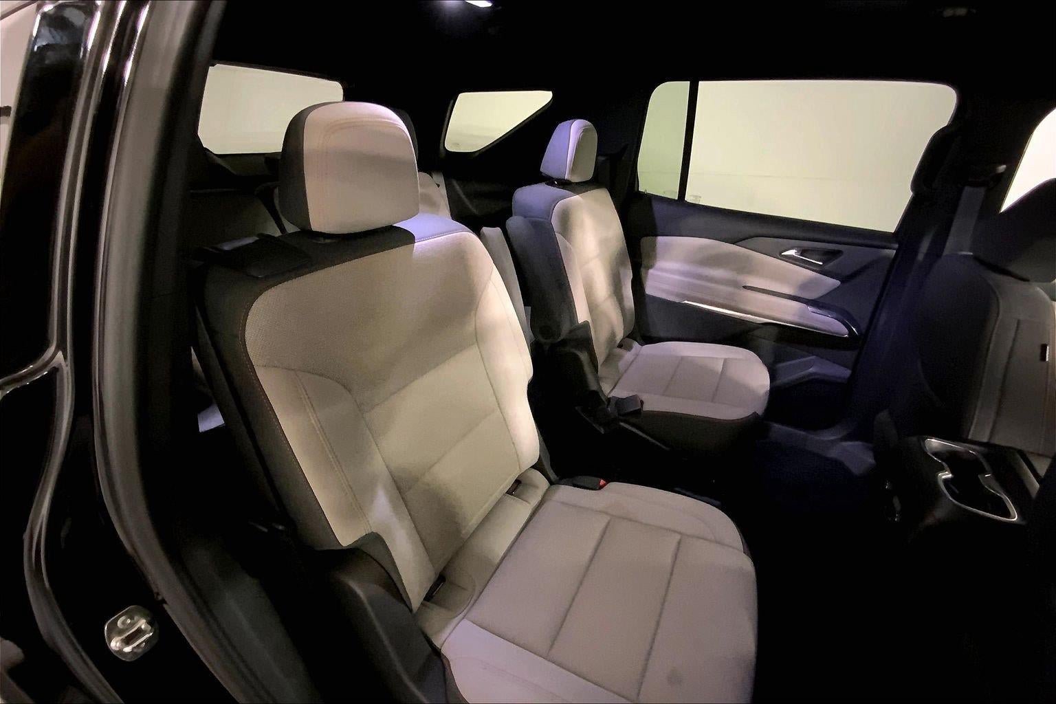 Used 2026 Chevrolet Traverse LT w/ Driver Confidence Package AWD/4WD image 23