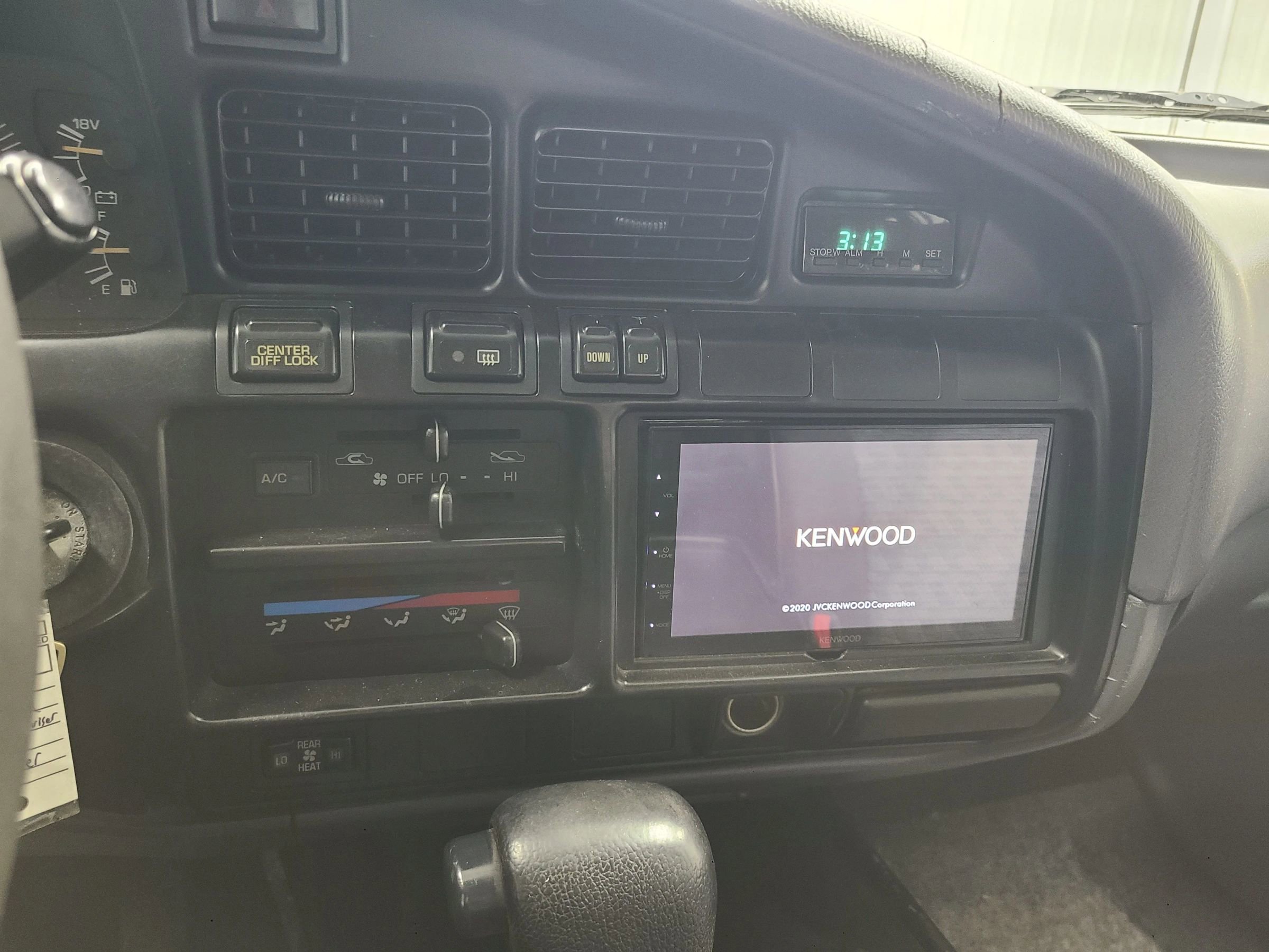 Used 1991 Toyota Land Cruiser 4D SUV image 23