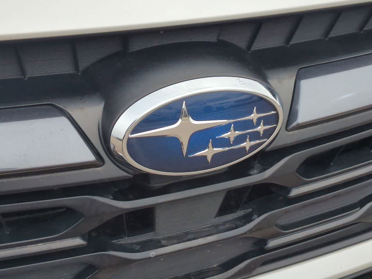 Used 2023 Subaru Outback Premium image 11