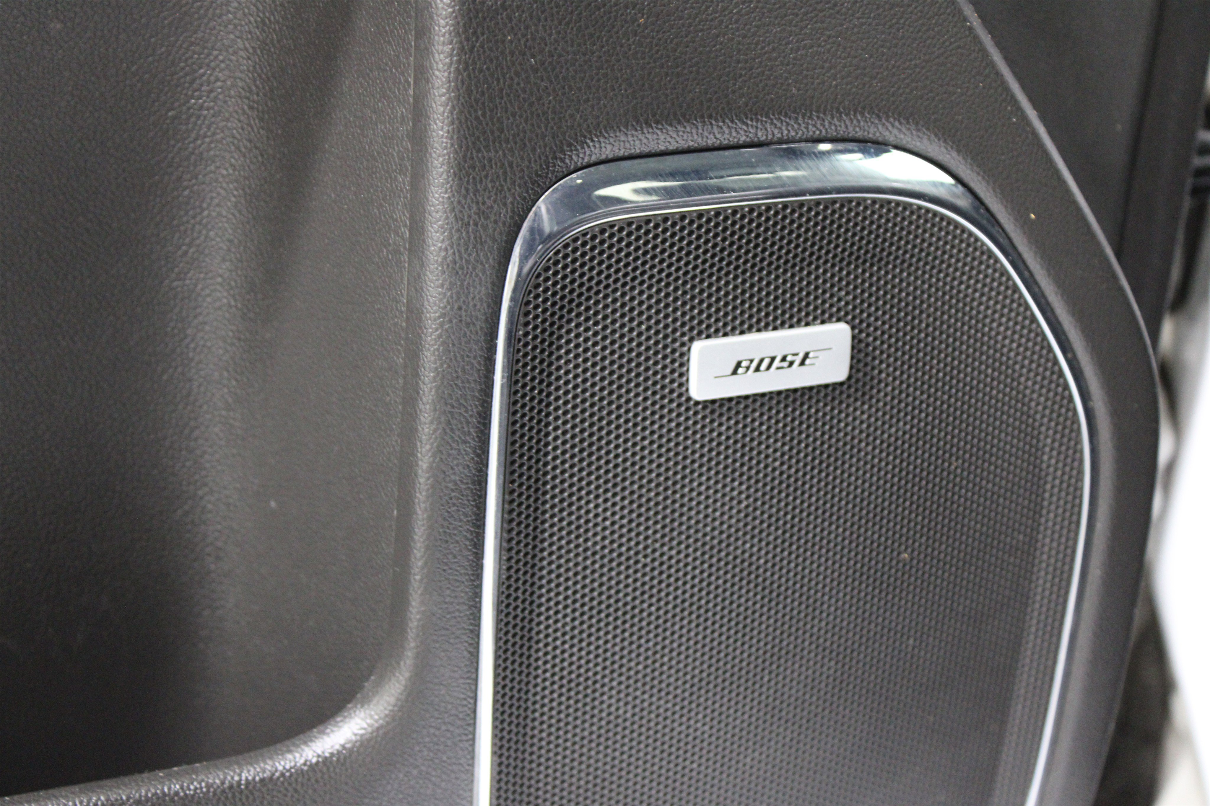 Used 2018 GMC Sierra 1500 SLT w/ SLT Premium Package image 7