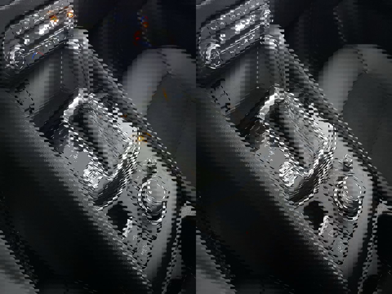 Used 2021 MAZDA CX-5 Touring image 19