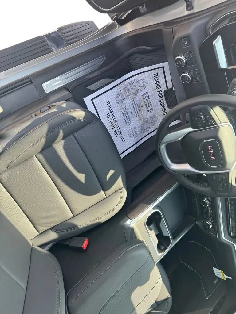 New 2026 GMC Sierra 2500 SLT w/ SLT Premium Package AWD/4WD image 10