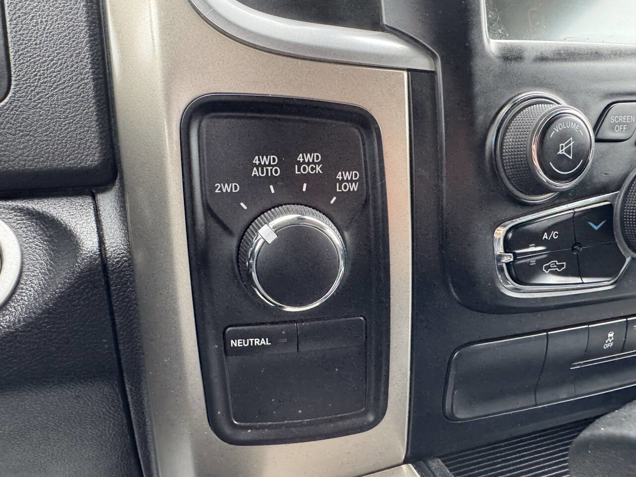 Used 2013 RAM 1500 Big Horn image 21