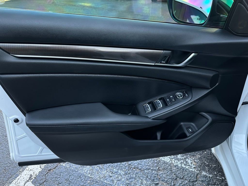 Used 2021 Honda Accord Sport Special Edition image 11