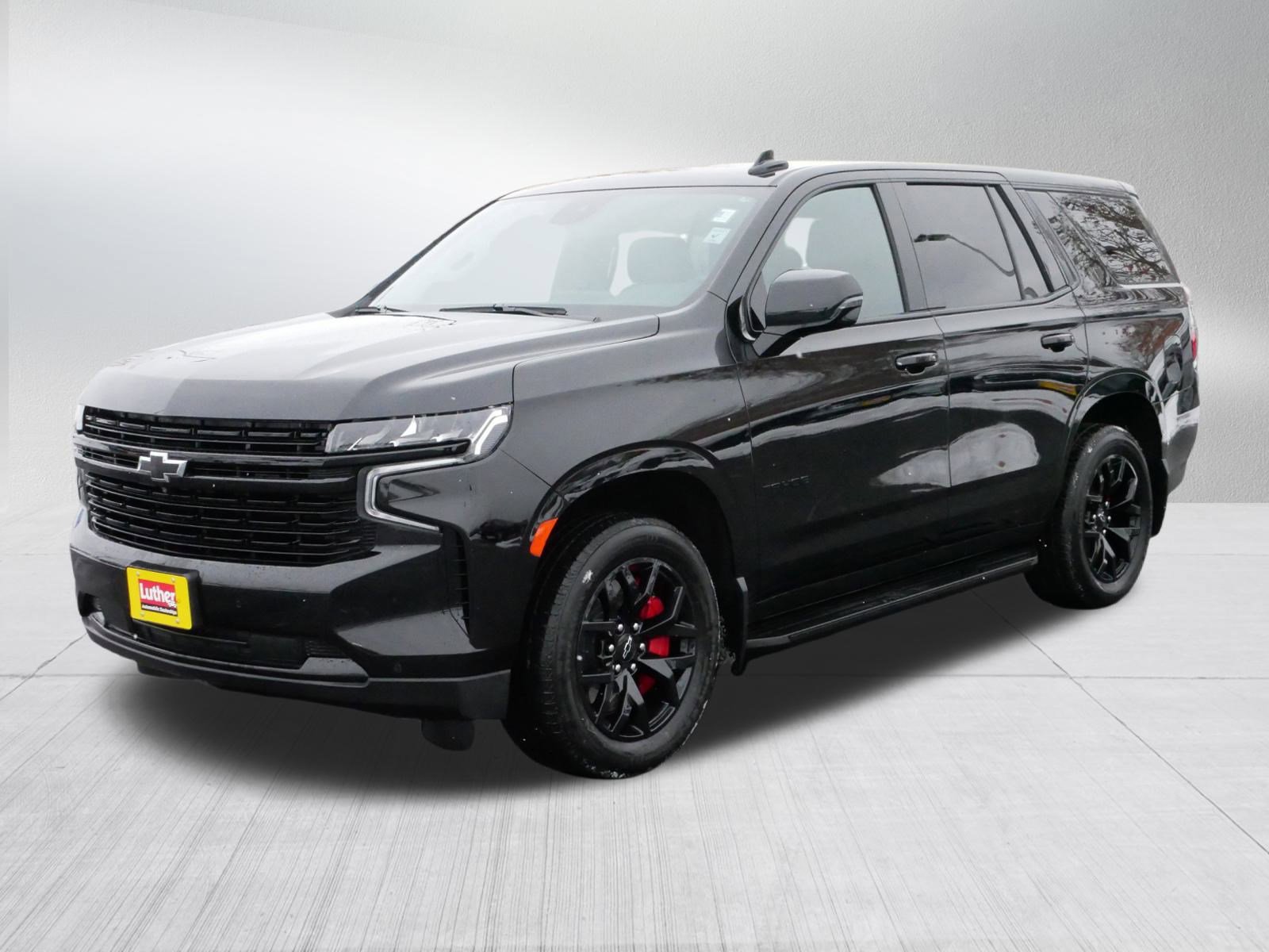 Used 2024 Chevrolet Tahoe RST w/ RST Performance Edition image 3