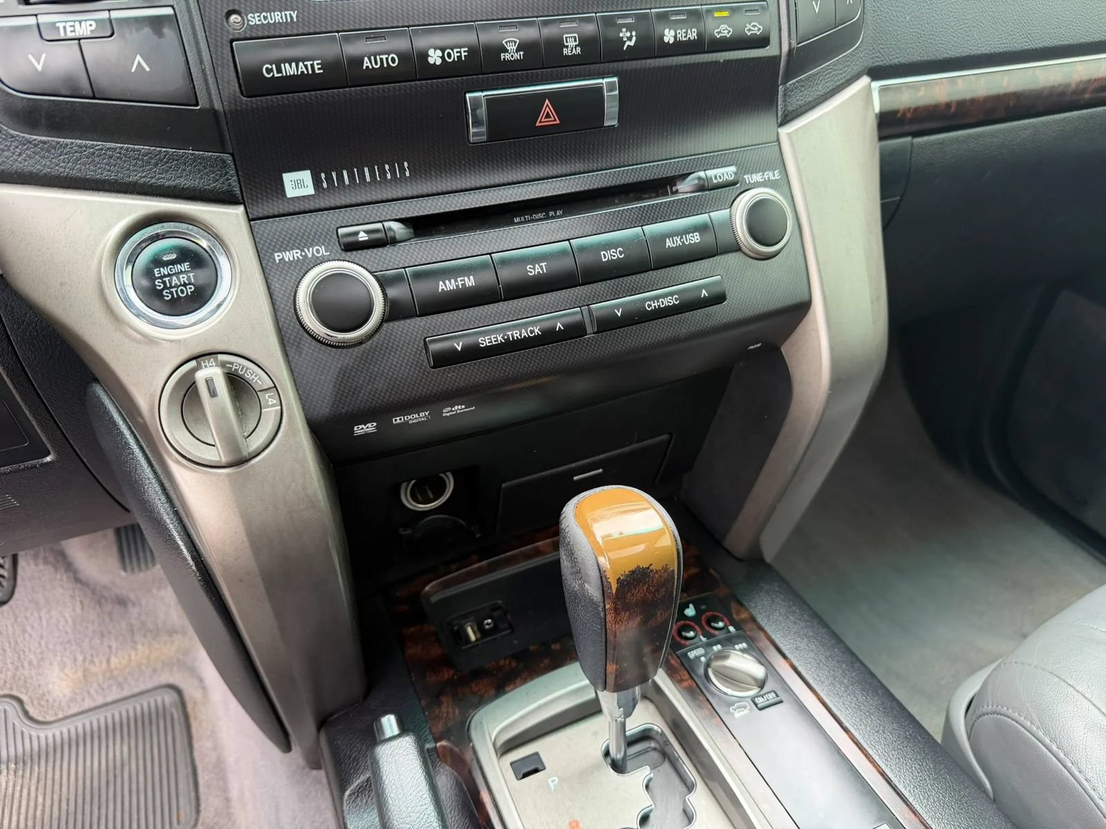 Used 2011 Toyota Land Cruiser w/ Upgrade Pkg AWD/4WD image 84