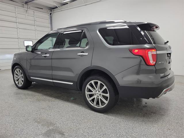 Used 2017 Ford Explorer Limited image 4