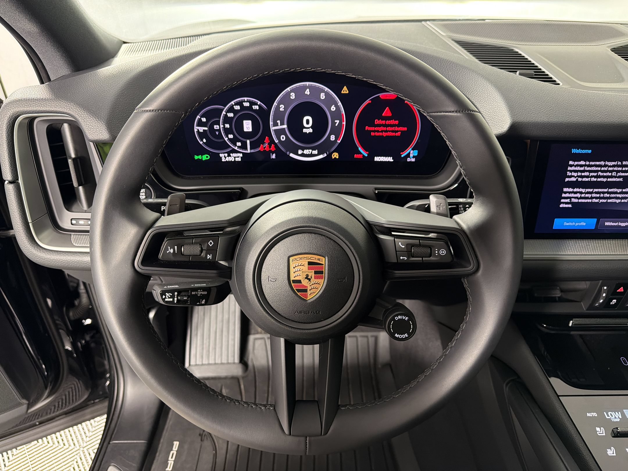 Certified 2026 Porsche Cayenne AWD/4WD image 18