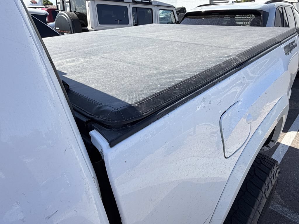 Used 2019 Toyota Tacoma SR5 RWD image 8