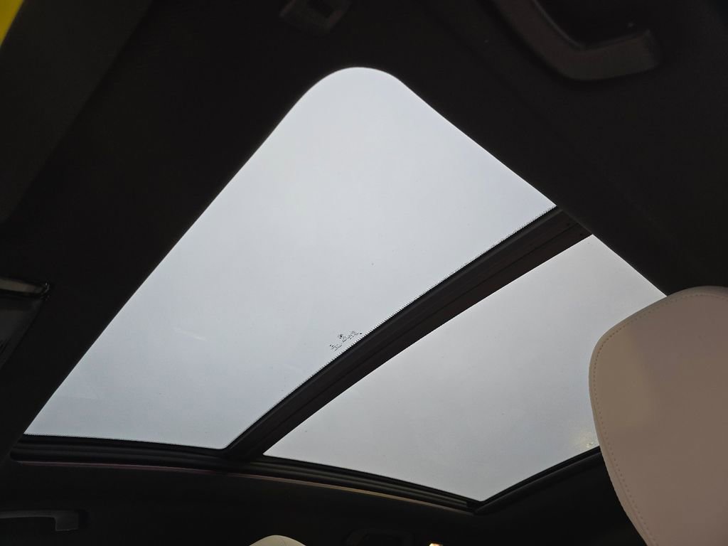 Used 2019 BMW X3 xDrive30i w/ Premium Package image 3