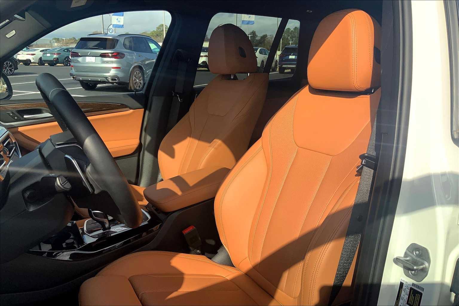 Used 2024 BMW X3 sDrive30i w/ Convenience Package w/ZPA RWD image 7