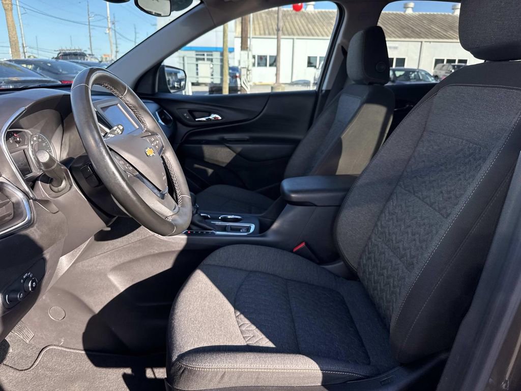 Used 2024 Chevrolet Equinox LT image 17