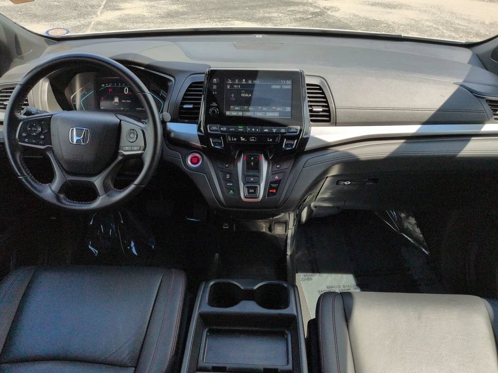 Used 2023 Honda Odyssey Sport image 15